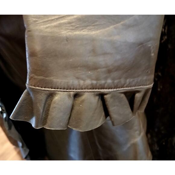 VS2 Black Leather Jacket - Picture 3 of 4